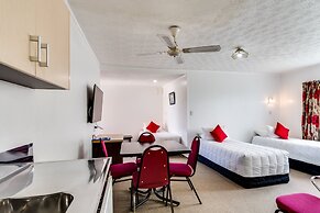 Ace High Motor Inn