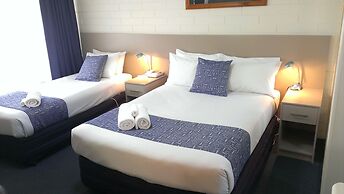 Oval Motel
