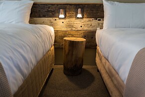 Blueys Motel
