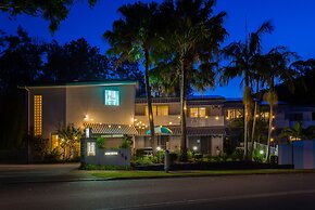 Blueys Motel