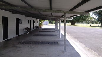 Tully Motel