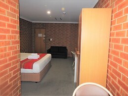 Pooraka Motor Inn