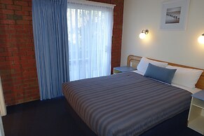 Torquay Tropicana Motel