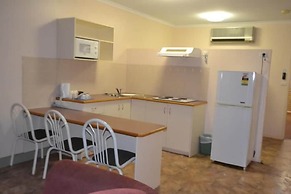 The Lodge Motel