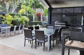 The Bay Apartments