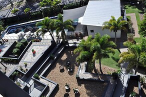 The Bay Apartments