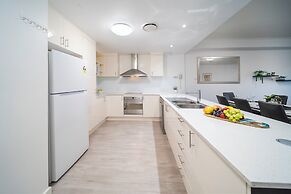 The Bay Apartments