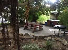 The Esplanade Motel