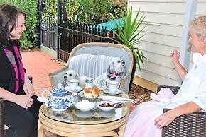 Must Love Dogs B&b