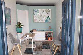 Salamander Beach Accommodation Adults Only
