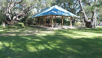 Yallingup Villas