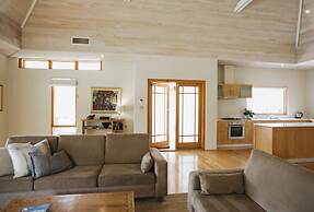 Yallingup Villas