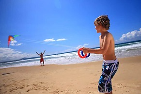 Alex Seaside Resort