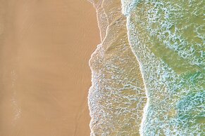 Alex Seaside Resort