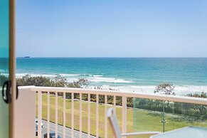 Alex Seaside Resort