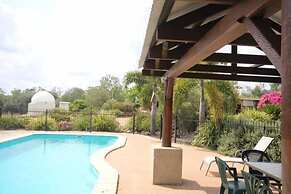 Rubyvale Motel & Holiday Units - An Adults Only Getaway
