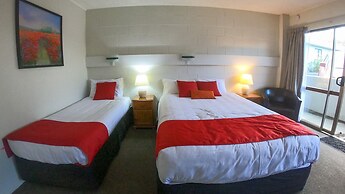 Fiesta Court Motel