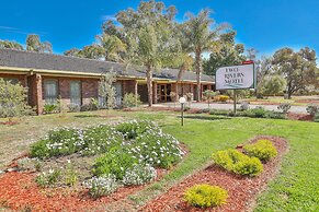 Two Rivers Motel