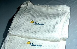 Villa Russell