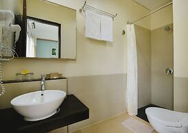 Bali Breezz Hotel