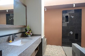 Bali Breezz Hotel