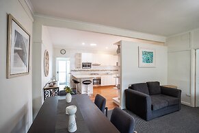 Canberra Ave Villas