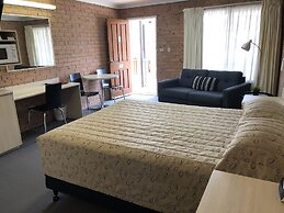 Cardiff Motor Inn