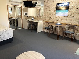 Cardiff Motor Inn