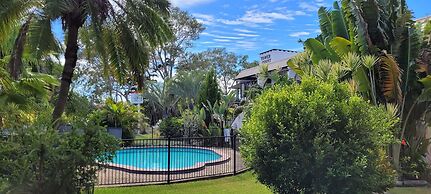 Tower Court Motel