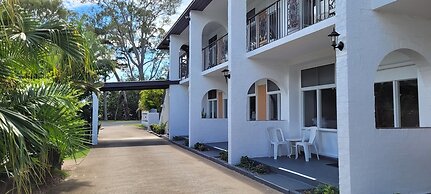 Tower Court Motel