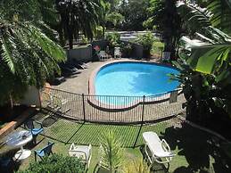 Tower Court Motel