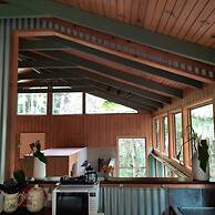 Treetops Accommodation Montville