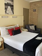 Marriott Park Motel