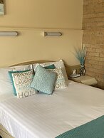 Marriott Park Motel