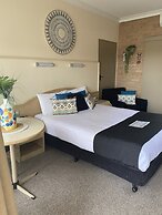 Marriott Park Motel