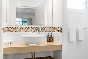 Azur Byron Bay