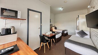 Sun Centre Motel