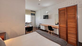 Sun Centre Motel