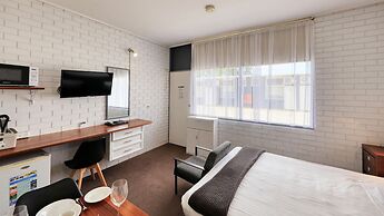 Sun Centre Motel