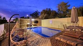 Sun Centre Motel