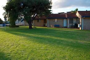 Esperance Beachfront Resort