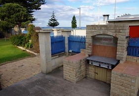 Esperance Beachfront Resort