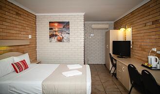 Castle Motor Lodge