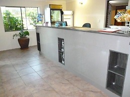 Castle Motor Lodge