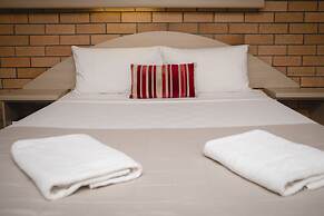 Castle Motor Lodge