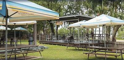 Albatross Bay Resort