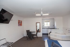Matilda Motor Inn