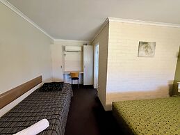 The Ashwood Motel
