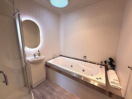 Big4 Tasman Holiday Parks - Bright