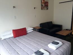 The Coast Motel